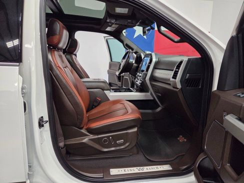 Used 2022 Ford F350 King Ranch w/ King Ranch Ultimate Package image 8