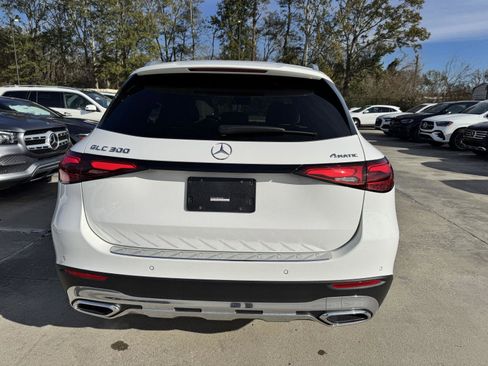 Certified 2025 Mercedes-Benz GLC 300 4MATIC image 21
