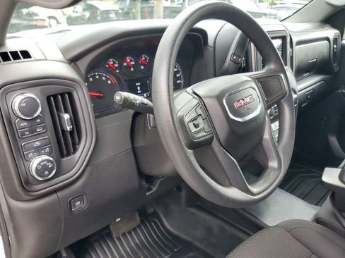 Certified 2025 GMC Sierra 1500 Pro w/ Pro Value Package AWD/4WD image 17