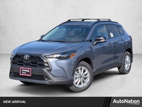 New 2026 Toyota Corolla Cross LE image 1