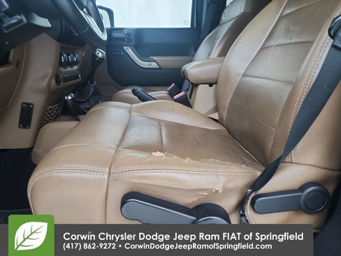 Used 2011 Jeep Wrangler Unlimited Sport w/ Connectivity Group AWD/4WD image 20