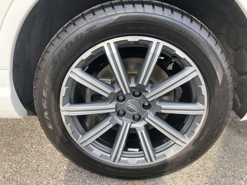 Used 2019 Audi Q7 2.0T Premium Plus w/ Premium Plus Package image 7