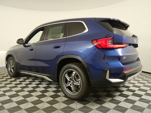 Used 2025 BMW X1 xDrive28i image 5