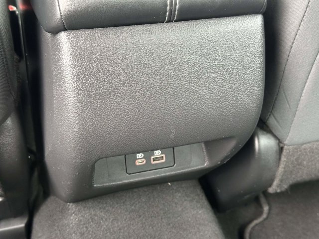Used 2025 Nissan Altima 2.5 SV FWD image 17