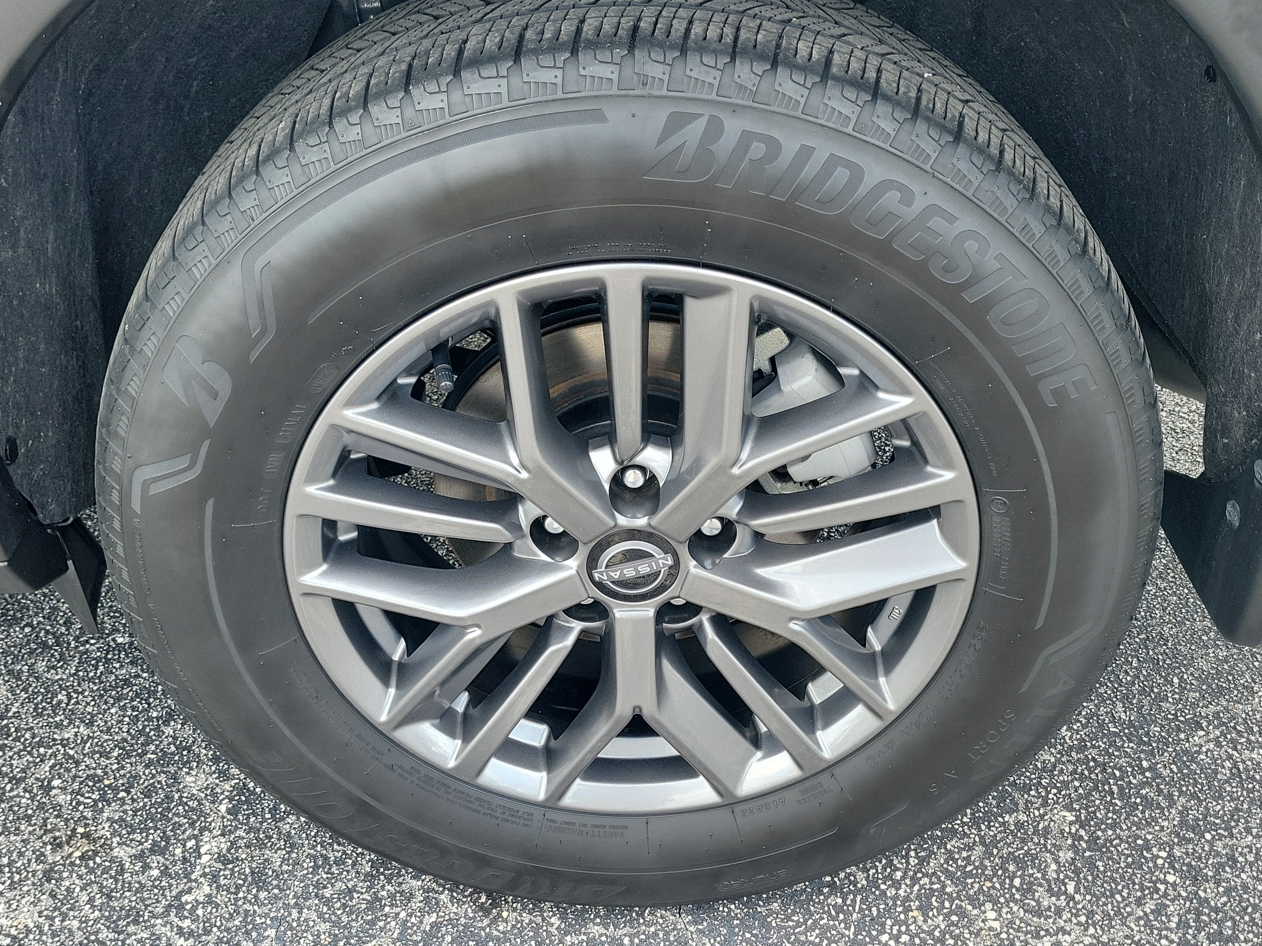 Certified 2024 Nissan Rogue S FWD image 8
