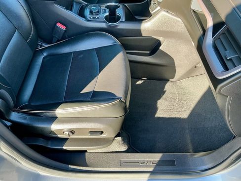 Used 2024 GMC Terrain AT4 w/ Infotainment Package II image 23