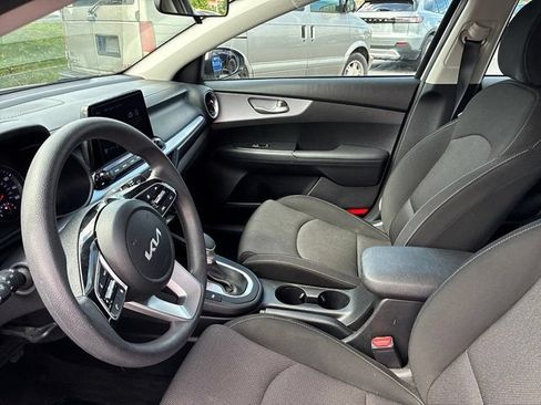 Used 2024 Kia Forte LXS FWD image 22