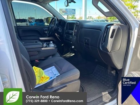 Used 2018 Chevrolet Silverado 1500 LT AWD/4WD image 11