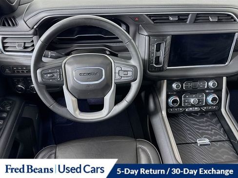 Used 2024 GMC Yukon Denali image 25