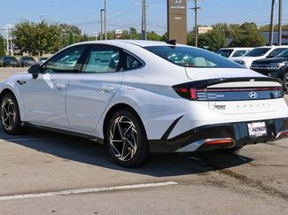 New 2026 Hyundai Sonata SEL video 3