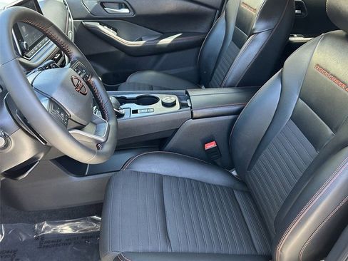 New 2026 Nissan Rogue SV AWD/4WD image 23
