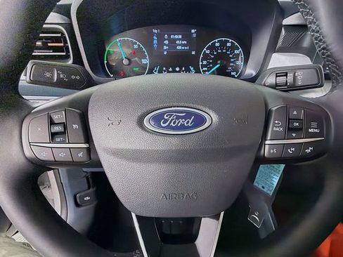 Certified 2024 Ford Maverick XLT w/ XLT Luxury Package FWD image 13