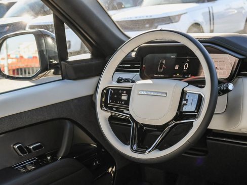 New 2026 Land Rover Range Rover Sport Dynamic SE AWD/4WD image 25