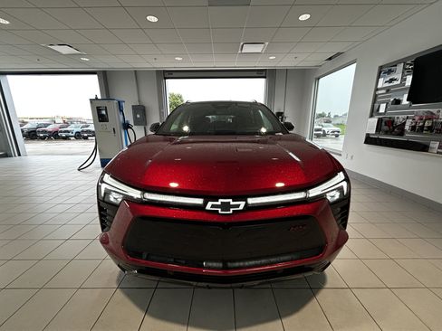 Used 2026 Chevrolet Blazer EV RS w/ Super Cruise Package AWD/4WD image 5