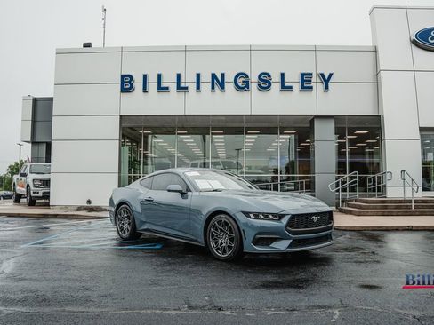 Certified 2025 Ford Mustang Coupe RWD image 1