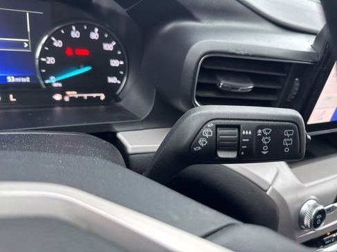 Used 2023 Ford Explorer XLT w/ Equipment Group 202A image 27