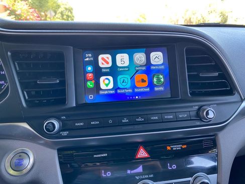 Used 2020 Hyundai Elantra Value Edition FWD image 66