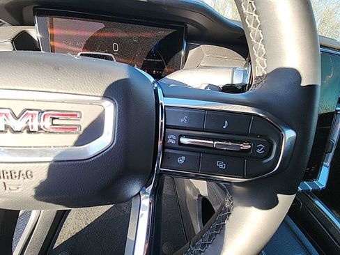 New 2025 GMC Acadia Elevation w/ Super Cruise Package image 19