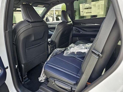New 2026 INFINITI QX60 Sport w/ Dark Cargo Package image 8