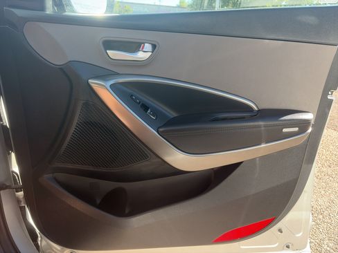 Used 2018 Hyundai Santa Fe Sport AWD/4WD image 22