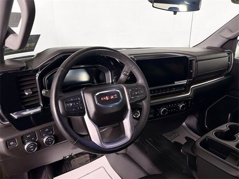 Used 2024 GMC Sierra 1500 Elevation w/ LPO, GMC Protection Package image 9