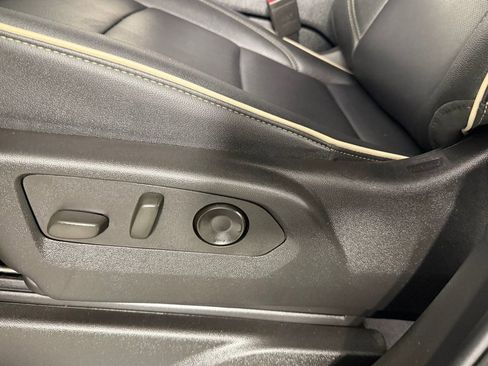 Used 2025 Chevrolet Tahoe Premier image 25