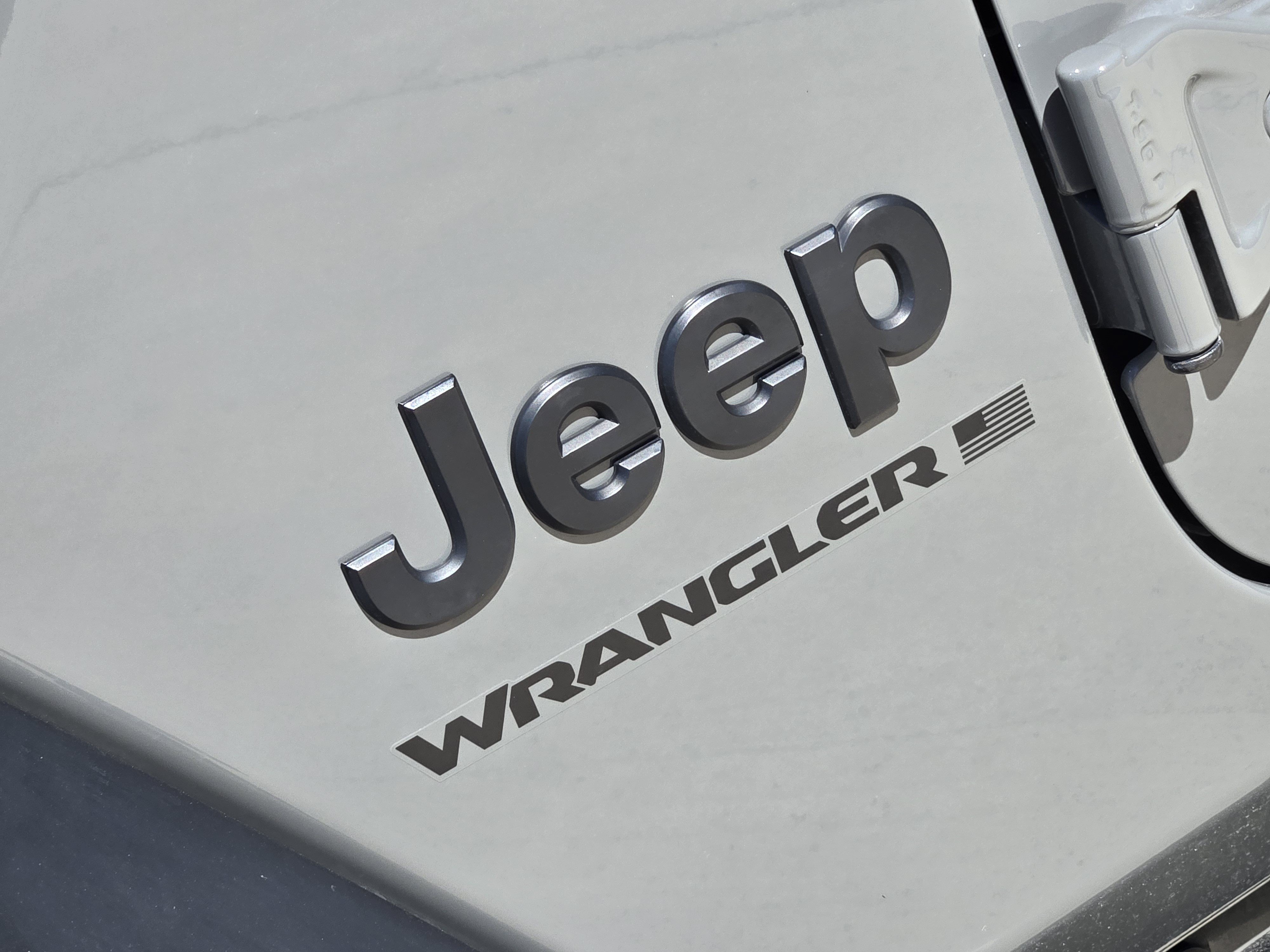 Used 2023 Jeep Wrangler Sport AWD/4WD image 11