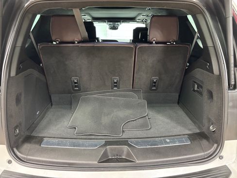 Used 2023 Cadillac Escalade Premium Luxury Platinum AWD/4WD image 45