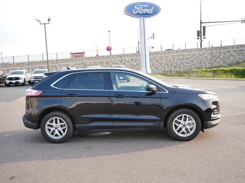 Certified 2024 Ford Edge SEL AWD/4WD image 5