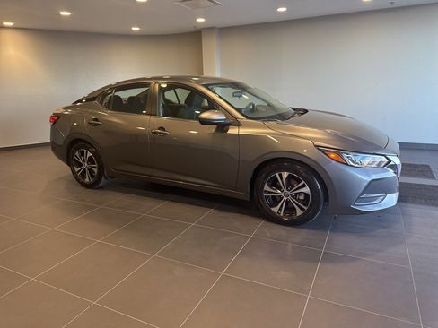 Used 2023 Nissan Sentra SV image 6