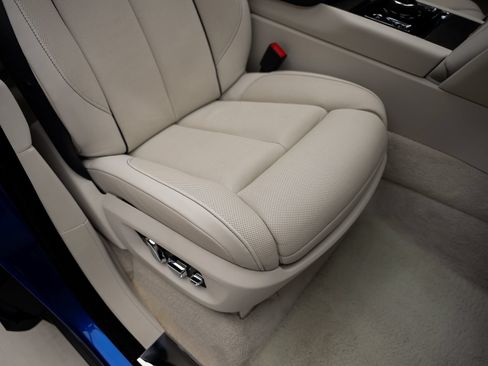 Used 2019 Rolls-Royce Cullinan AWD/4WD image 67