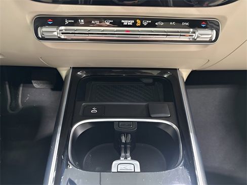 Used 2025 Mercedes-Benz GLA 250 GLA 250 image 24