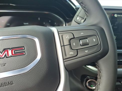 New 2025 GMC Sierra 2500 SLE image 21