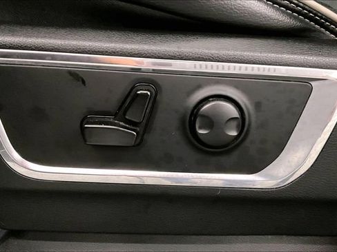 Used 2025 RAM 1500 Laramie image 31