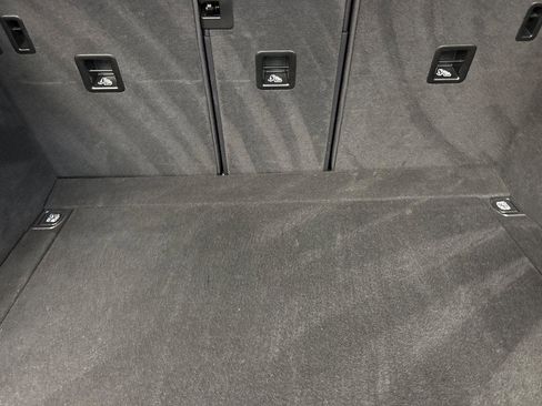 New 2025 Audi Q6 e-tron Premium Plus image 14