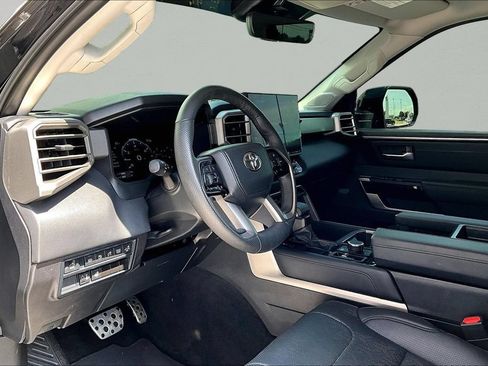 Used 2024 Toyota Tundra Limited w/ TRD Off-Road Package AWD/4WD image 18
