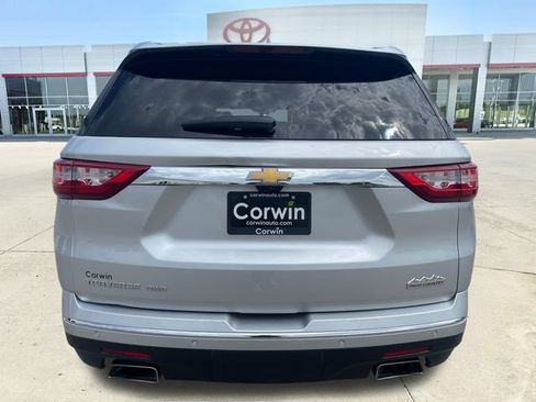Used 2019 Chevrolet Traverse High Country w/ LPO, Cargo Package AWD/4WD image 4