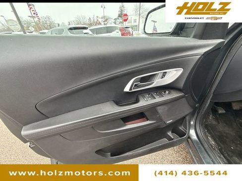 Certified 2017 Chevrolet Equinox Premier w/ Enhanced Convenience Package image 23