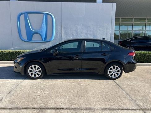 Used 2024 Toyota Corolla LE image 5