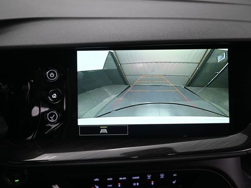 Used 2022 Buick Envision Preferred FWD image 19