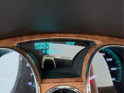 Used 2012 Buick Enclave Premium w/ Trailering Provision Package AWD/4WD image 12