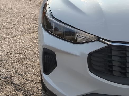 New 2026 Ford Escape Active image 8