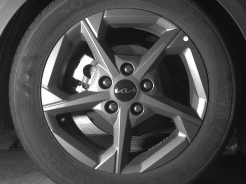 Used 2025 Kia K4 FWD image 15