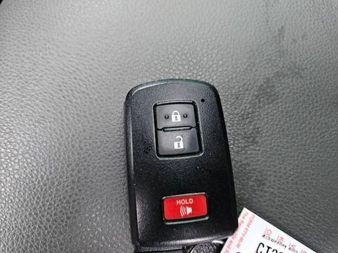 Used 2021 Toyota 4Runner SR5 Premium image 29