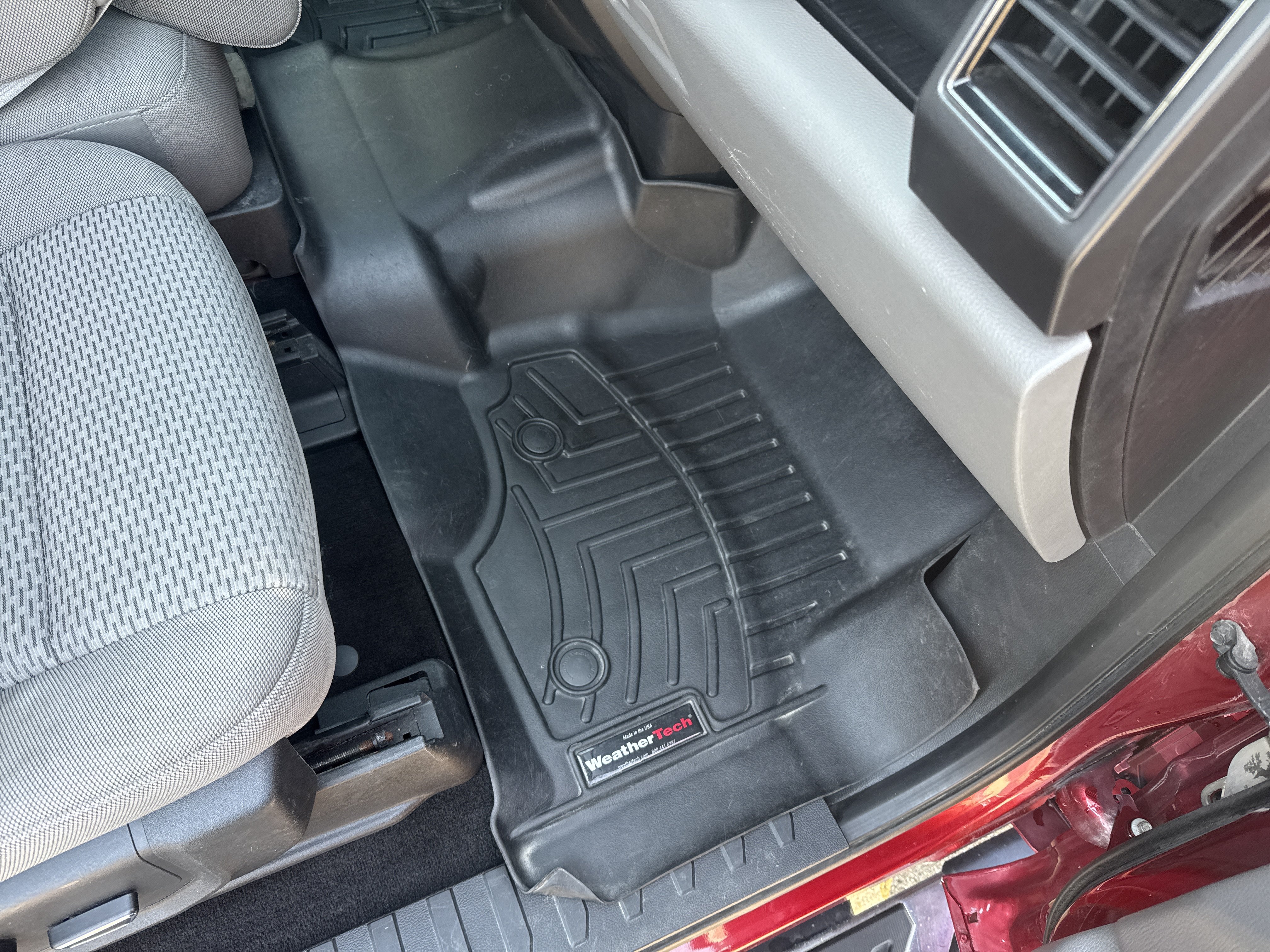 Used 2018 Ford F150 XLT w/ Equipment Group 302A Luxury RWD image 6