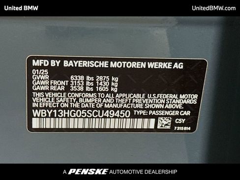 Used 2025 BMW i5 xDrive40 w/ Executive Package image 14