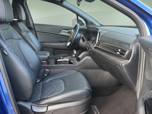 Used 2023 Kia Sportage X-Line AWD/4WD image 9