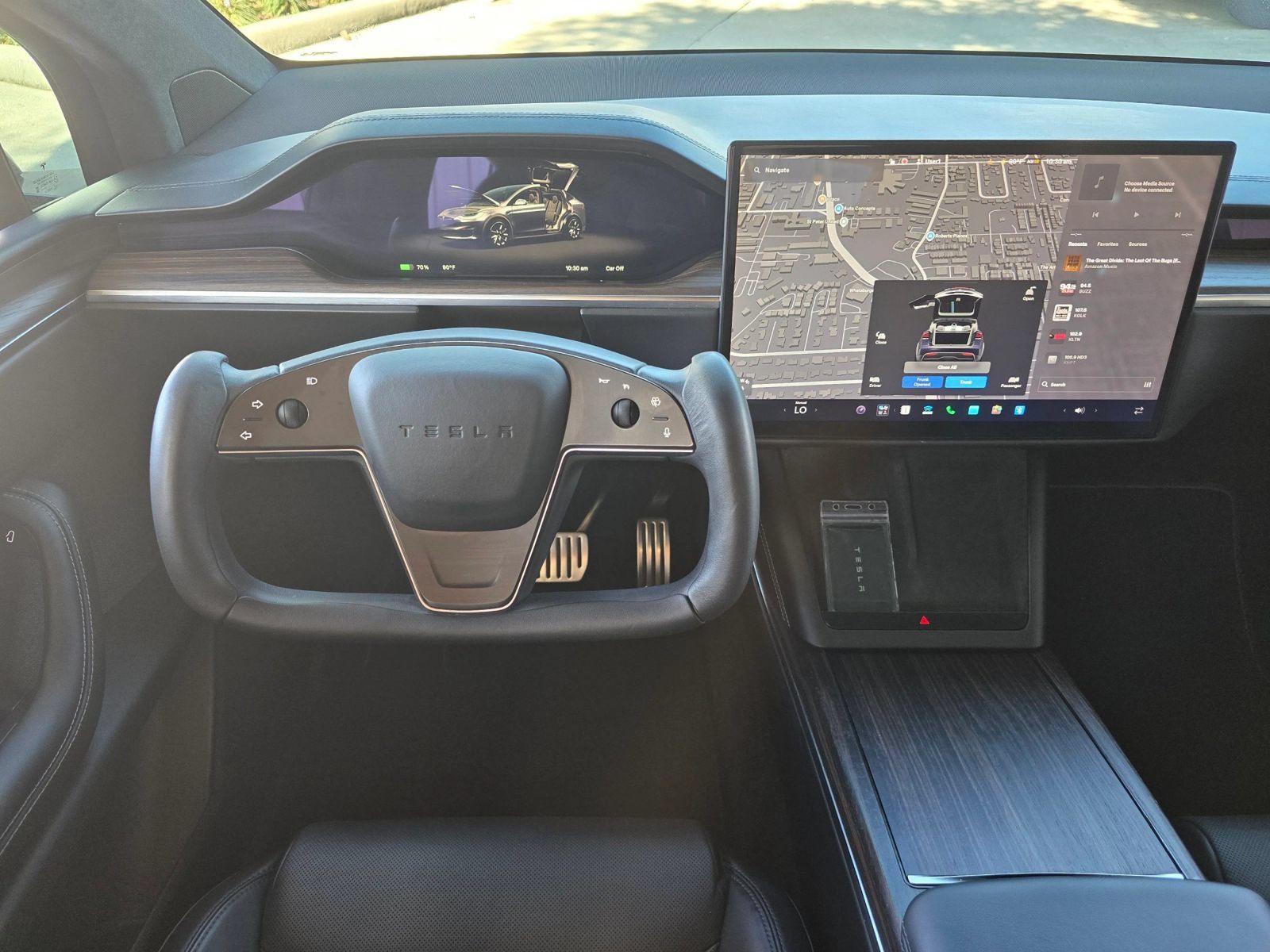 Used 2023 Tesla Model X AWD/4WD image 15