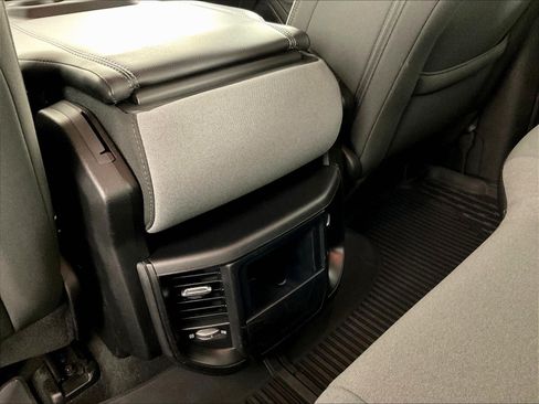 Used 2021 RAM 1500 Big Horn AWD/4WD image 11