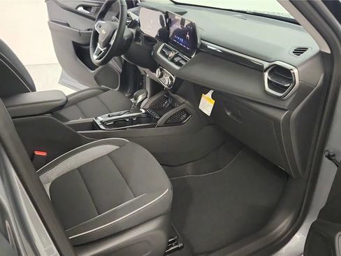 New 2026 Chevrolet TrailBlazer LT w/ Convenience Package AWD/4WD image 35